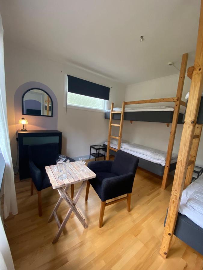 Villa Karlloesa - Bed And Breakfast Malilla ภายนอก รูปภาพ