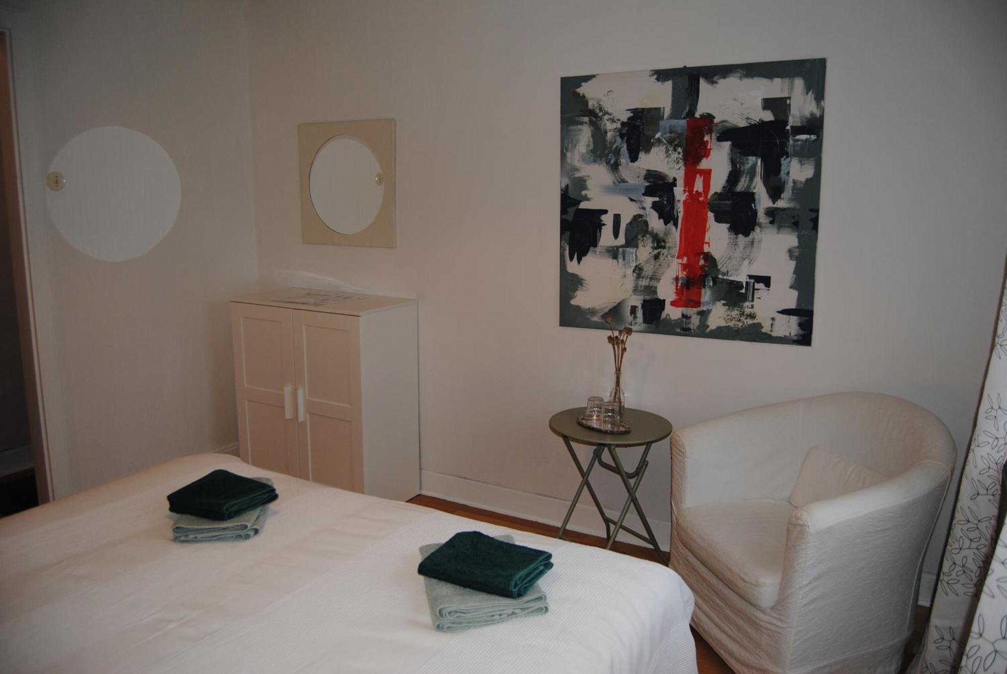 Villa Karlloesa - Bed And Breakfast Malilla ภายนอก รูปภาพ
