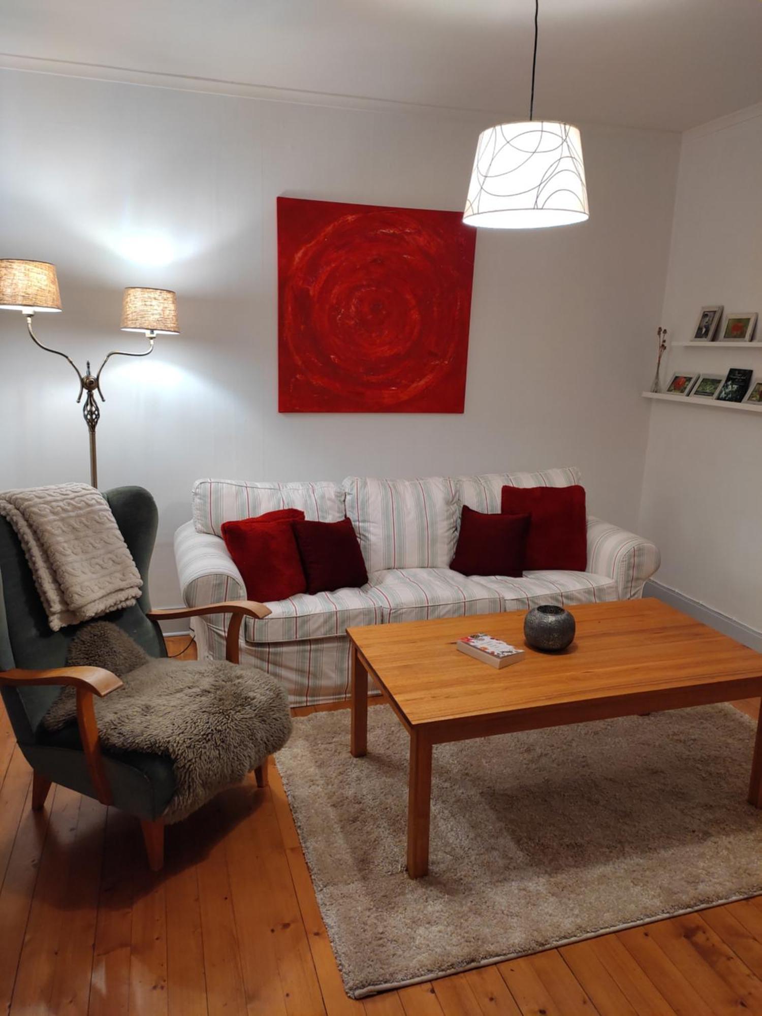 Villa Karlloesa - Bed And Breakfast Malilla ภายนอก รูปภาพ