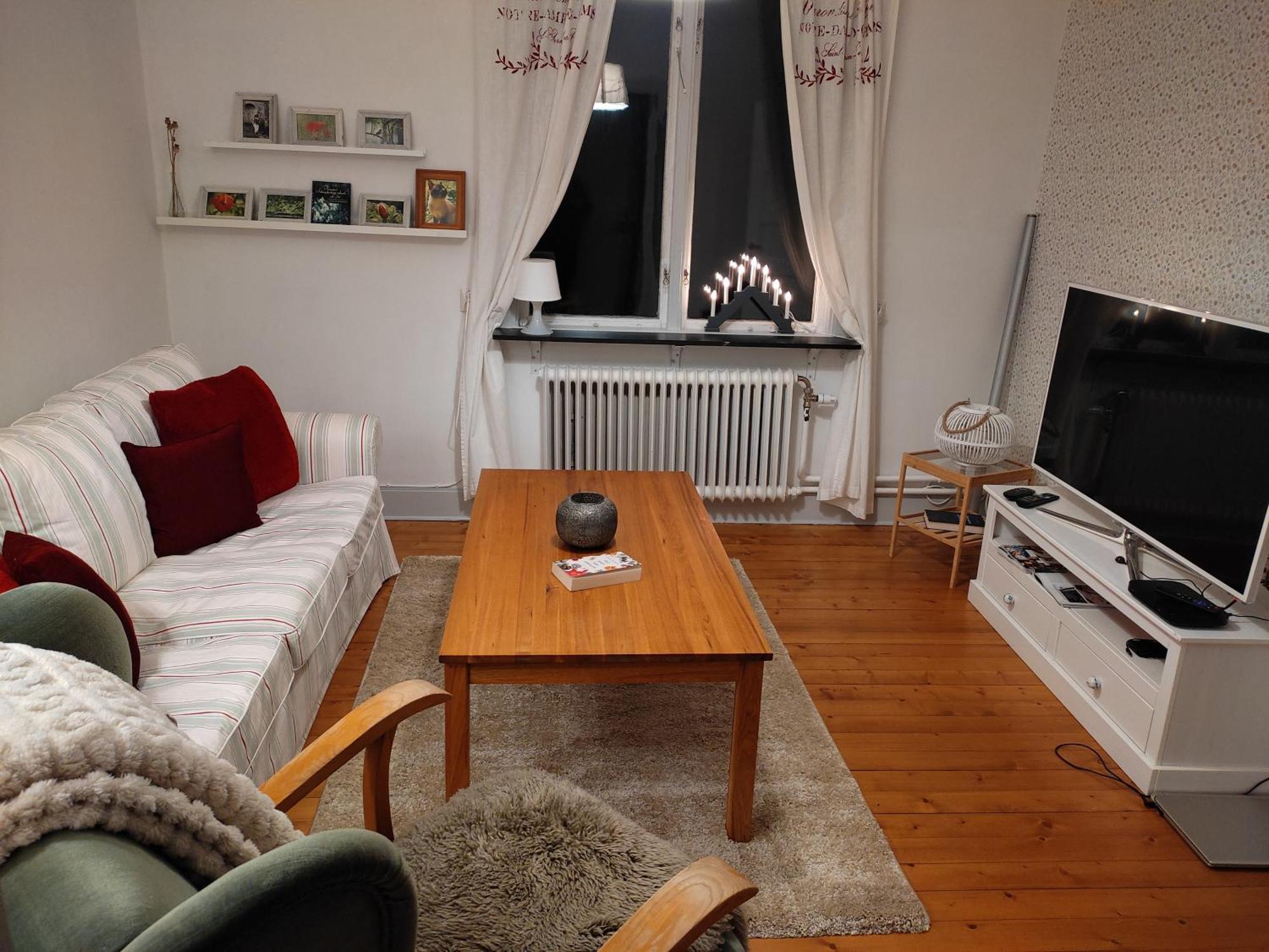 Villa Karlloesa - Bed And Breakfast Malilla ภายนอก รูปภาพ