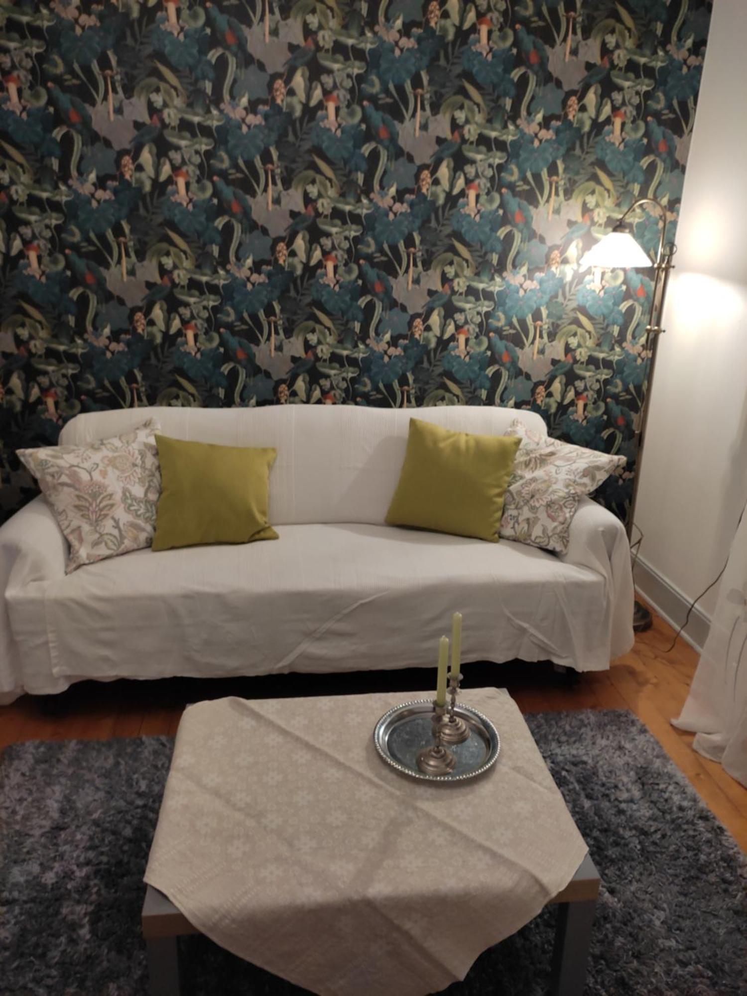 Villa Karlloesa - Bed And Breakfast Malilla ภายนอก รูปภาพ
